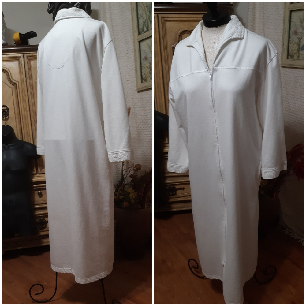 Cotton Houserobe Bathrobe Sleepwear Loungewear CYPRESS Sz med white zipper Robe
